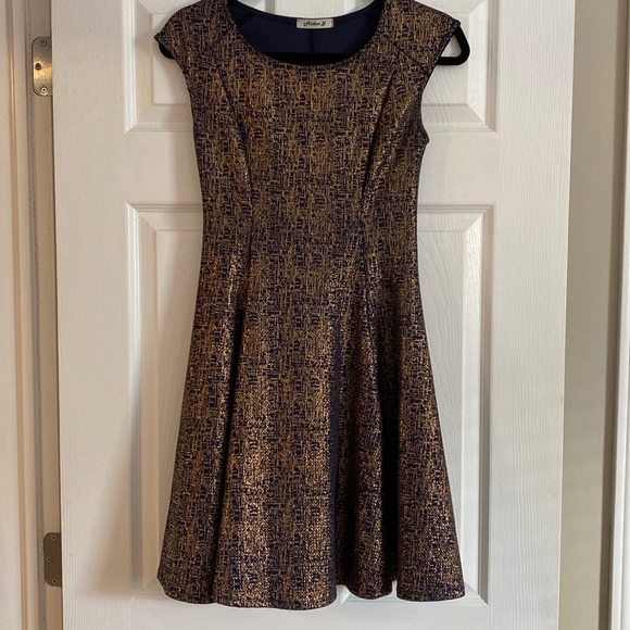 Aiden Y glitzy dress - Picture 1 of 4